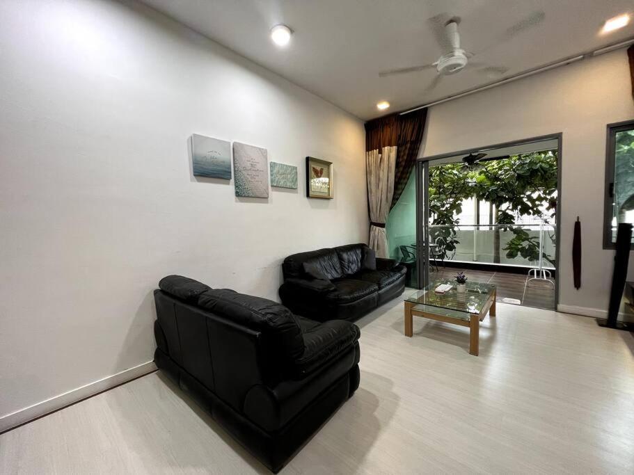 Luxury The Loft Comfort & Convenient Homestay 4 Кота-Кинабалу Экстерьер фото