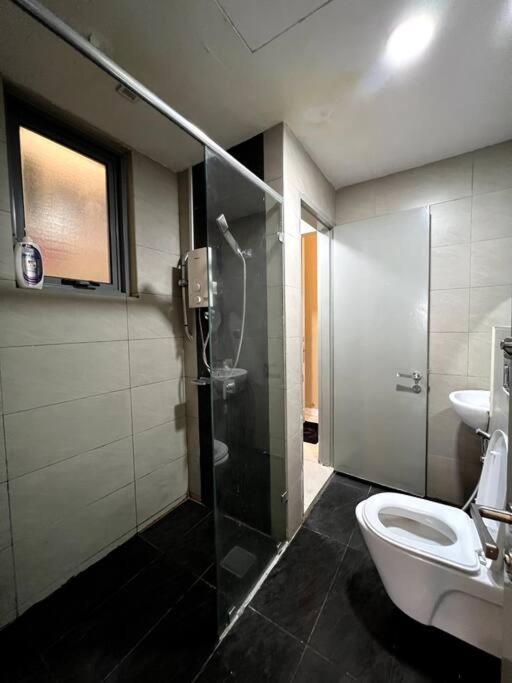 Luxury The Loft Comfort & Convenient Homestay 4 Кота-Кинабалу Экстерьер фото